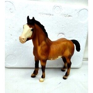 Vintage Breyer USA Clydesdale Horse White face Feathered Legs Classic 7.5" USA